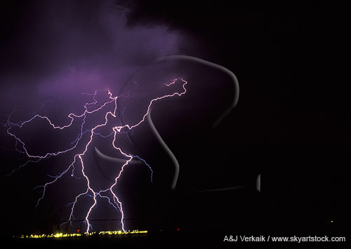 A jagged tangle of lightning filaments on two zigzag bolts