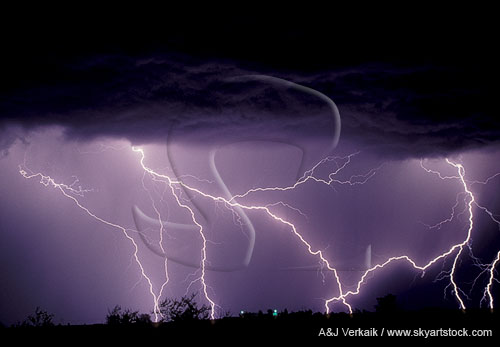 Erratic lightning suggests the dangers of being struck by lightning