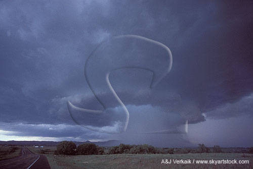 An unusual ring of cloud surrounds heavy rain core on a storm
