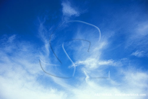 The stuff of daydreams: dreamy cloud wisps