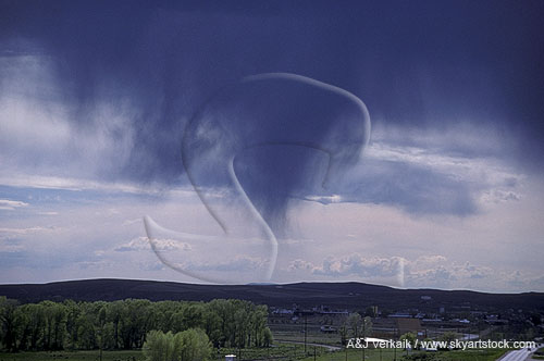 Virga looks like a false funnel cloud