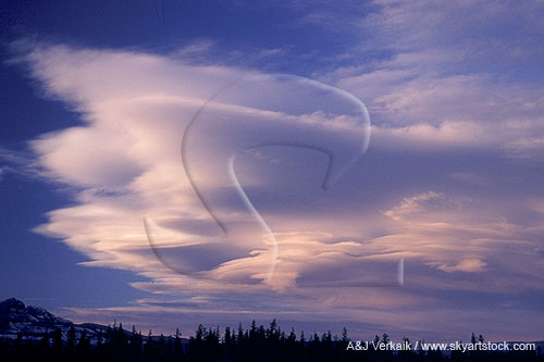 Cloud types: multi-layered lenticular Altocumulus standing wave clouds
