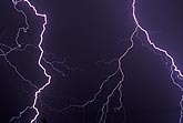 Multi-colored hairs and filaments in lightning strikes