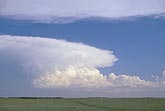 Cloud types, Cb: a distant Cumulonimbus cloud with flat anvil top