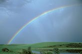 The sharply defined spectrum in a rainbow promises transcendence
