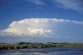 Cloud types, Cb: a far-off Cumulonimbus cloud with a uniform anvil