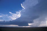 LP supercell, a very streamlined storm cloud 