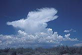 Cloud types, Cb: an isolated Cumulonimbus cloud in light winds