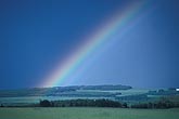 A rainbow arc with supernumeraries
