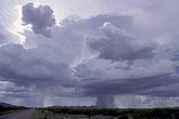 Turbulent shower clouds with an isolated heavy rain shaft